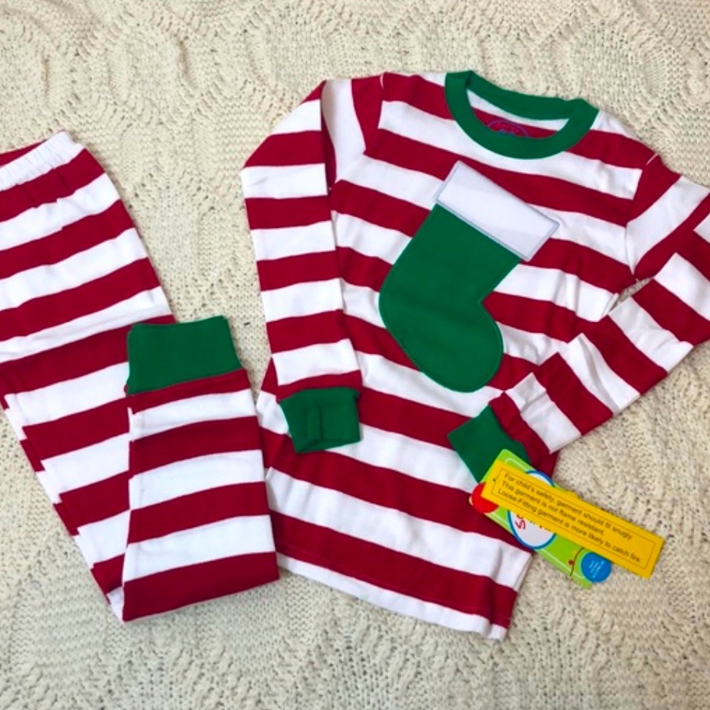 Sara’s Prints Xmas Pajamas KIDS Sizes 2 & 3
